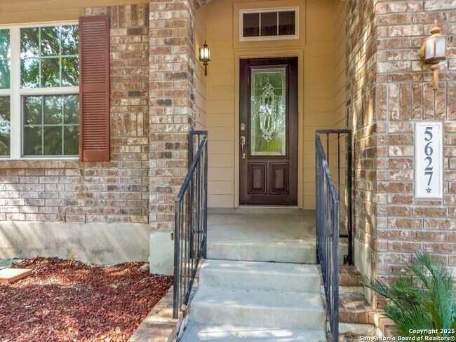 5627 Cypress Dawn