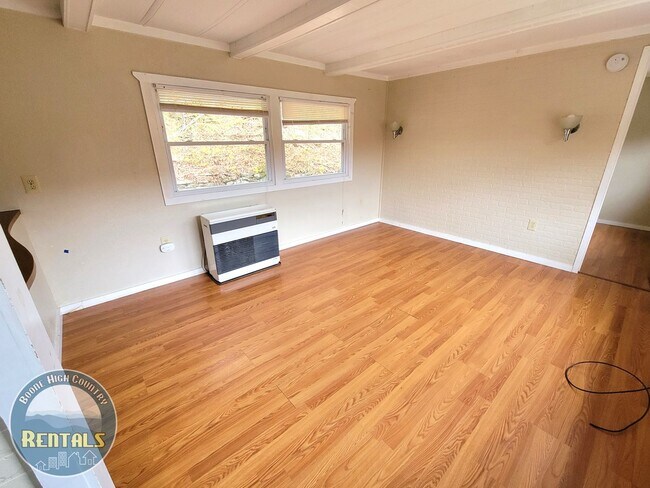 Photo - Cozy 2bd/1ba Home In Newland