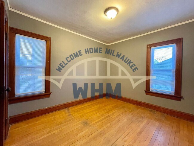 Photo - 2722 N 48th St