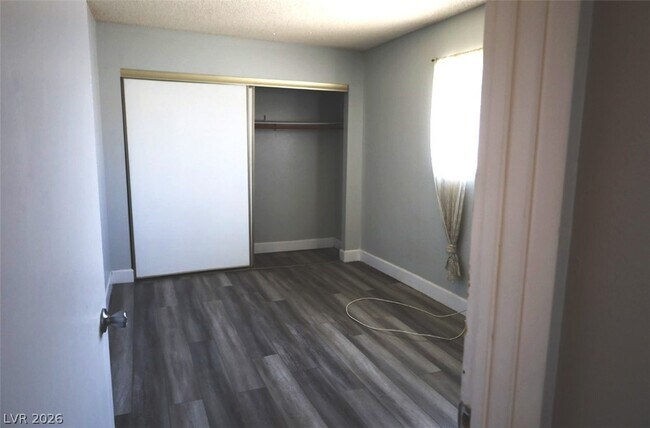 Photo - 1309 E Cartier Ave