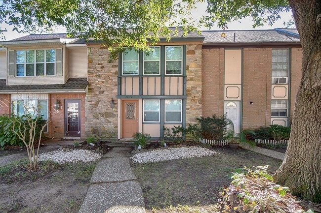 Photo - 431 Sunset Dr Unit 2