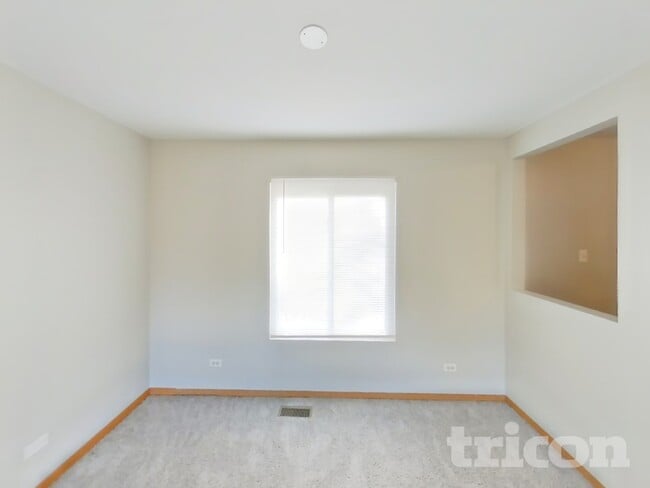 Photo - 1331 Fairfield Ct