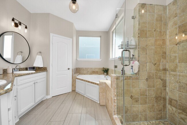 Building Photo - 1506 Colorado St Rental