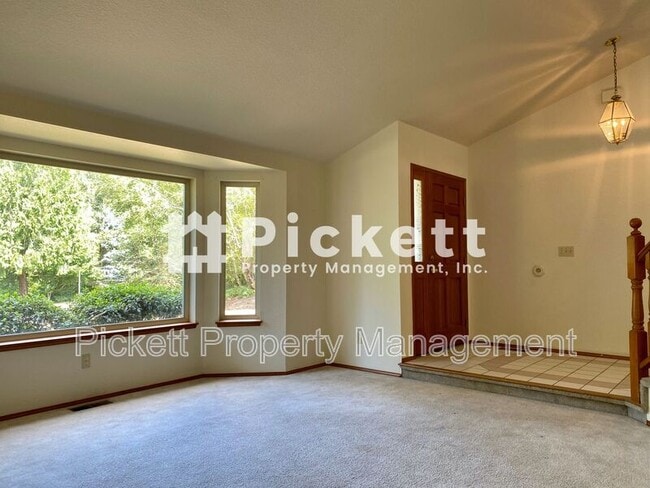 Photo - 10659 Wharf Pl NW