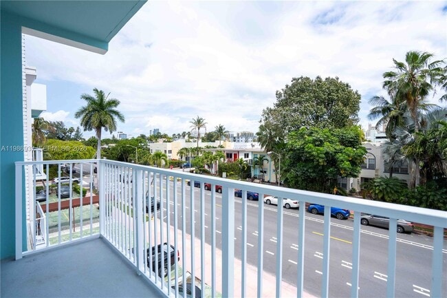 Photo - 1150 Euclid Ave Unit 304