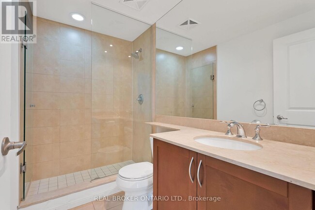 Photo - 628 Fleet St Unité 2603