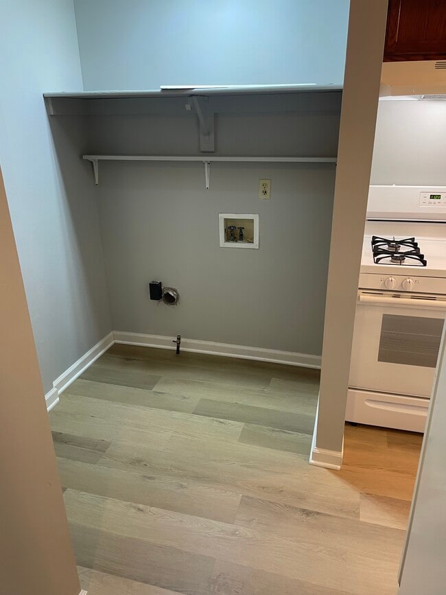 Photo - 630 Eugene Ct