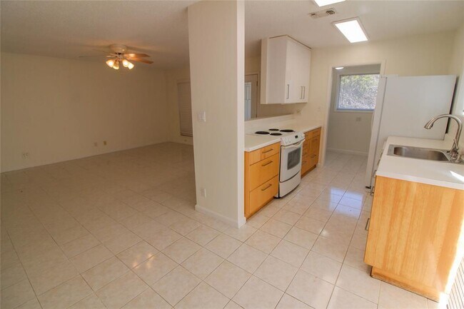 Photo - 11705 Cherokee St