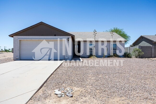 Building Photo - Clean Home with NO HOA in Arizona City