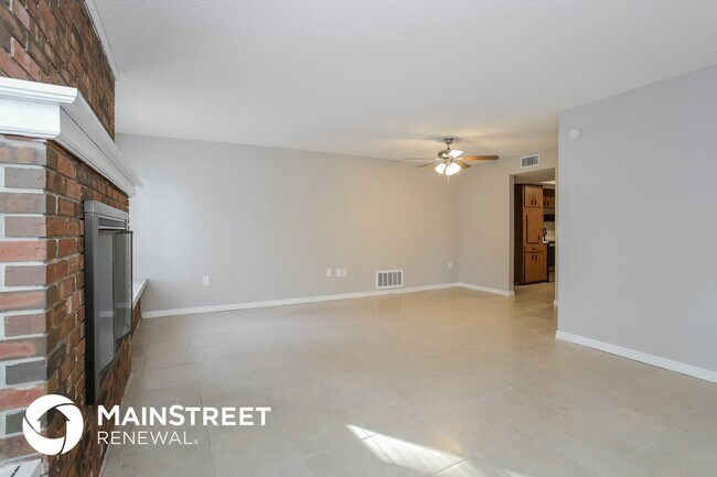 Photo - 916 Lexington Rd