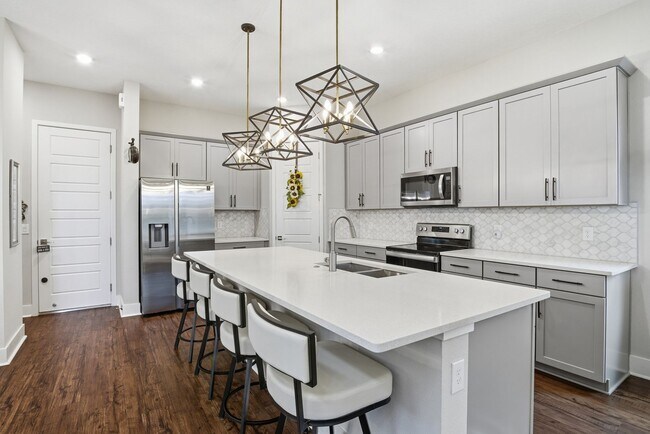 Photo - Stunning 3/2.5 Modern Home with Loft!