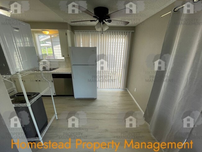 Photo - 3822-3828 Bayonne Dr SE Unit 3828 Bayonne Dr. SE