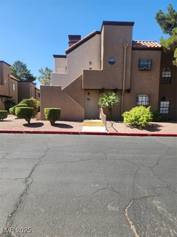 Building Photo - 2966 Juniper Hills Blvd Unit 102 Rental