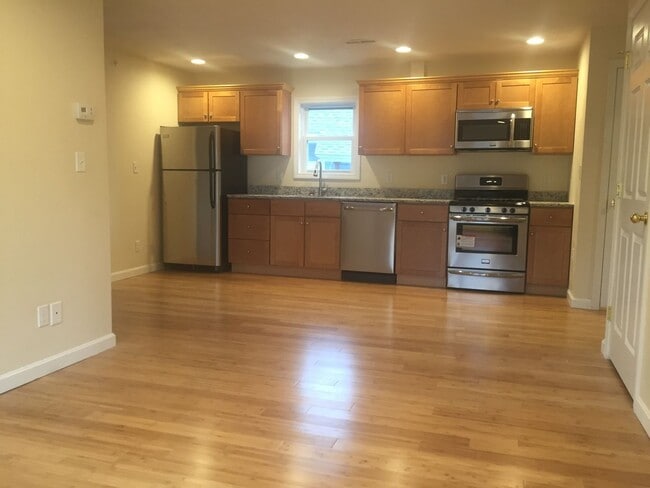 638 Haverhill St Unit 638-02