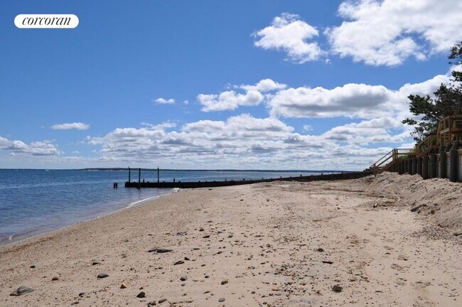 Photo - 185 Ram Island Dr