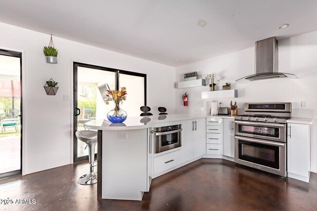 Photo - 5002 N 38th Pl