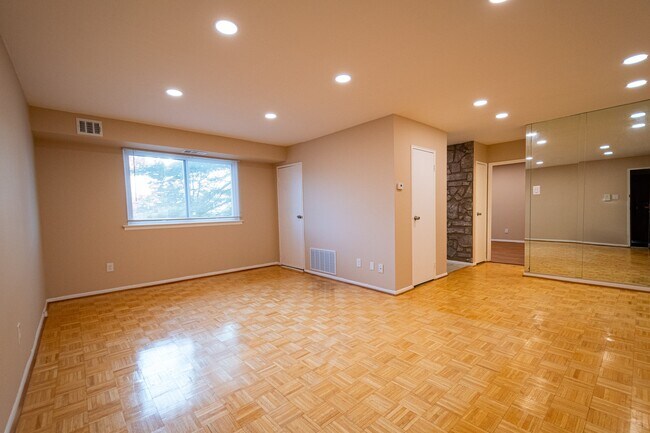 Photo - 9921 Bustleton Ave Unit k1