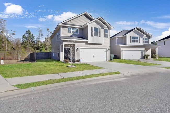Photo - 609 Fairview Cir