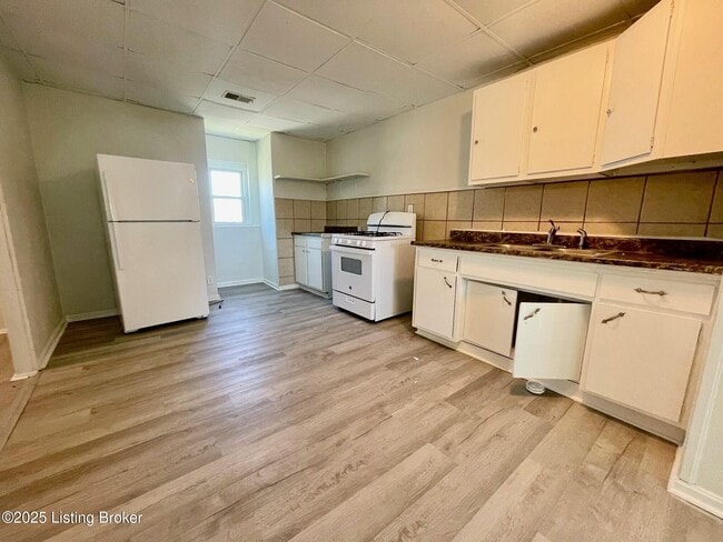 Photo - 4116 W Broadway Unidad 5