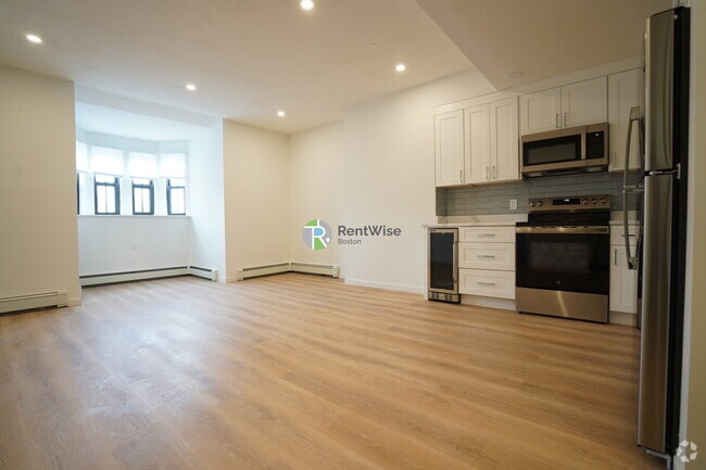 Building Photo - 521 Massachusetts Ave Unit 5 Rental
