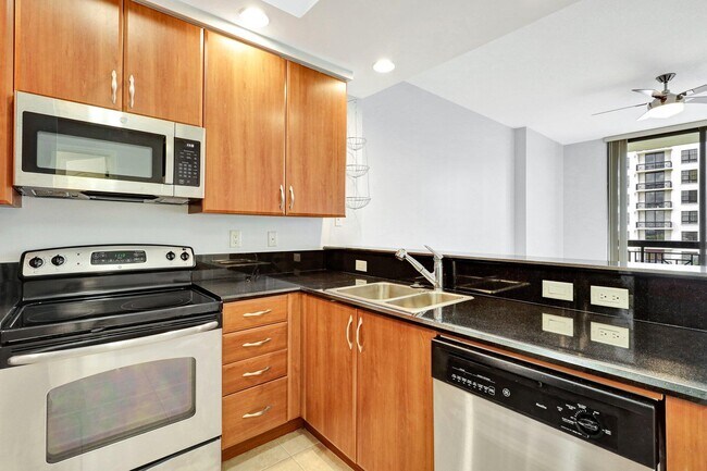Photo - 801 S Olive Ave Unit 1028