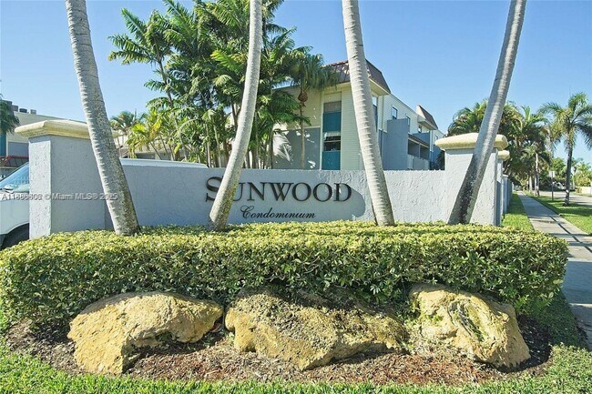 Photo - 4600 SW 67th Ave Condo Unit 115