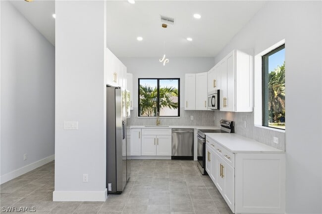 Photo - 19871 Adams Rd