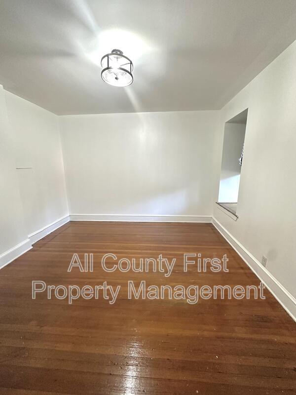 Photo - 198 Ponce De Leon Ave NE