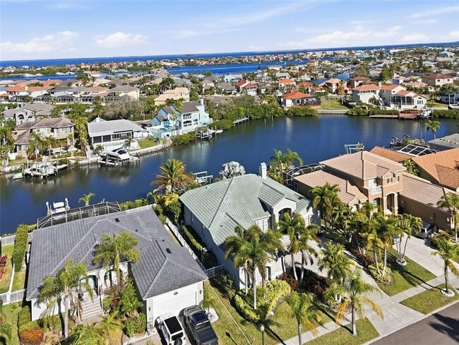 Photo - 909 Allegro Ln