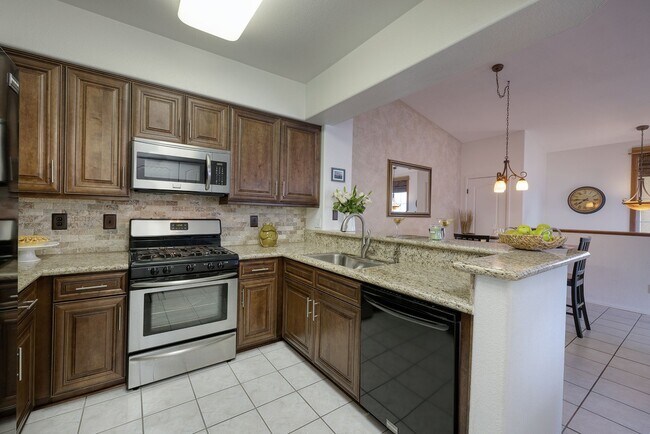 Photo - Entertainer's 2 Bd, 2 Bth Furnished Summerlin Condo