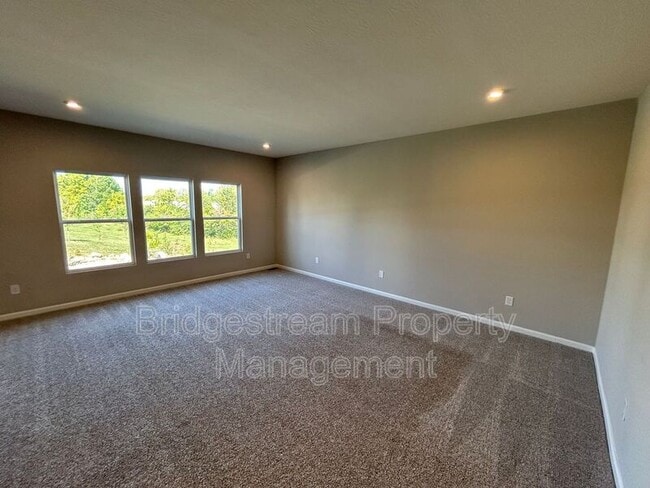 Photo - 1161 Elloway Pl