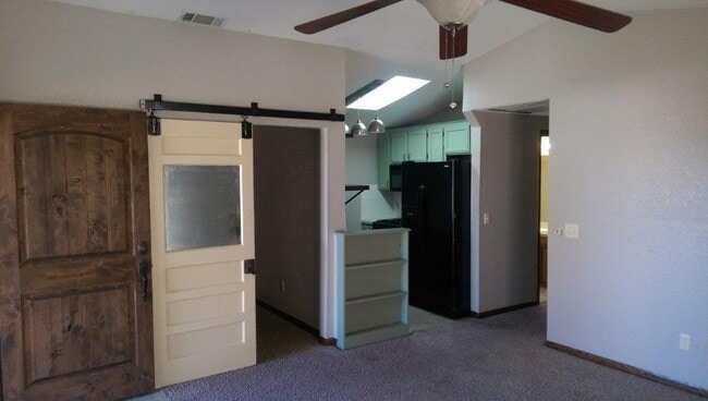 Photo - Unique 2 bed 2 bath 1 car with rare study ...