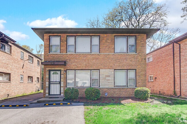 Building Photo - 1817 171st St Rental