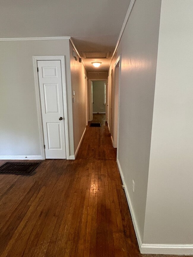 Photo - 14 Dogwood Ave