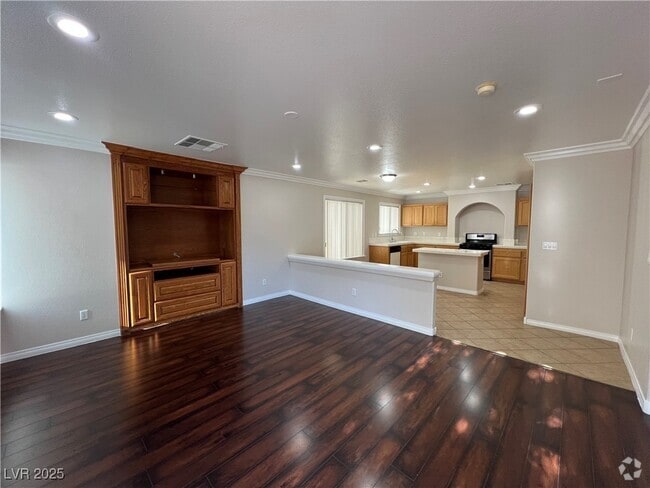 Building Photo - 7195 Cestrum Rd Rental