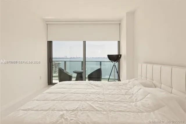 Photo - 460 NE 28th St Unidad 606