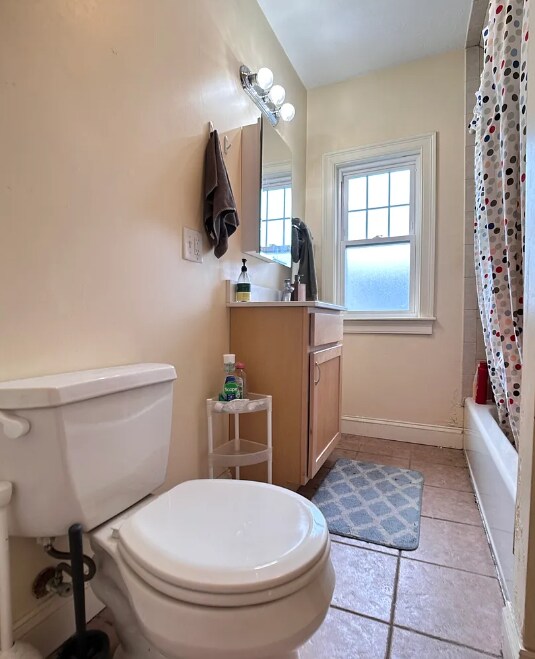 Photo - 74 Brooks St Unit 2