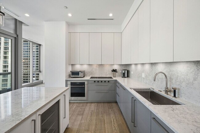 Photo - 403 N Wabash Ave Unit 11C