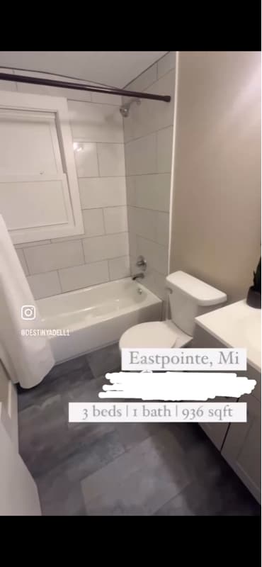 Photo - 21786 Rein Ave