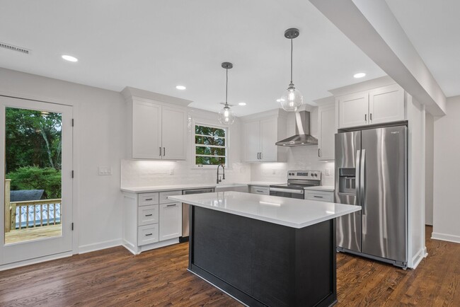Photo - Beautifully Updated 4BR 2BA Home in Madiso...