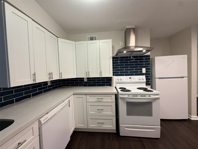 Photo - 1824 Thonig Rd Unit 4