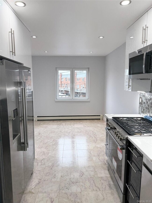 Photo - 59-19 74th St