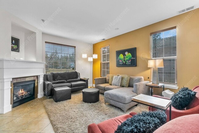 Photo - **UNFURNISHED** Charming and unique 2 BR in an upscale west Bend neighborhood