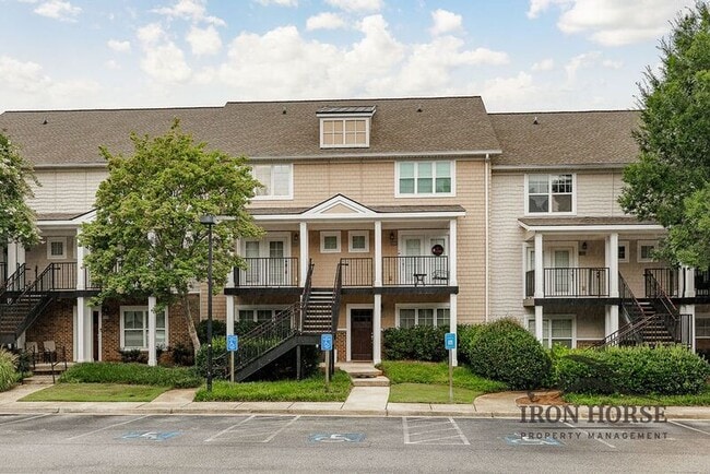 Photo - 1035 S Barnett Shoals Rd