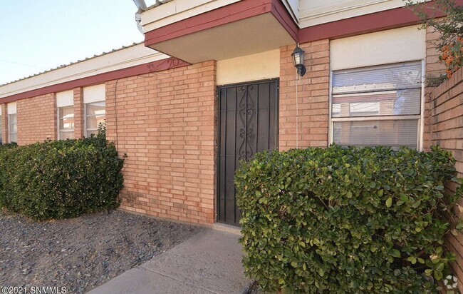 Building Photo - 1471 Alamo St Unit 1471 A Rental
