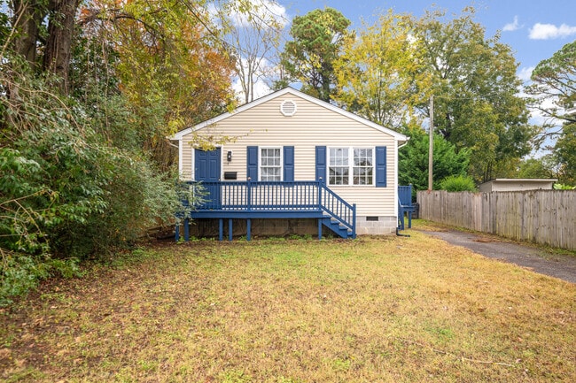 Building Photo - 514 Highland Ave