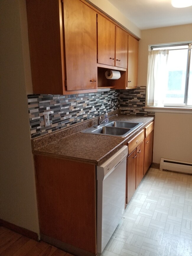 Photo - 40 Mallory Rd Unit #3