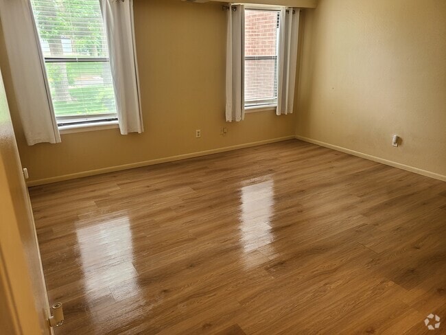 Building Photo - 14469 E 1st Dr Unit A11 Rental