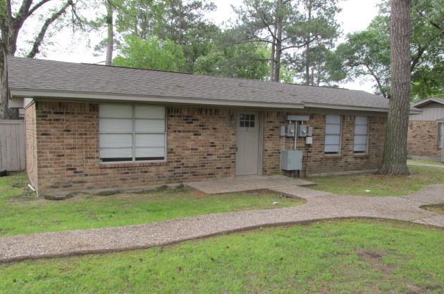 Photo - 175 West Dr House