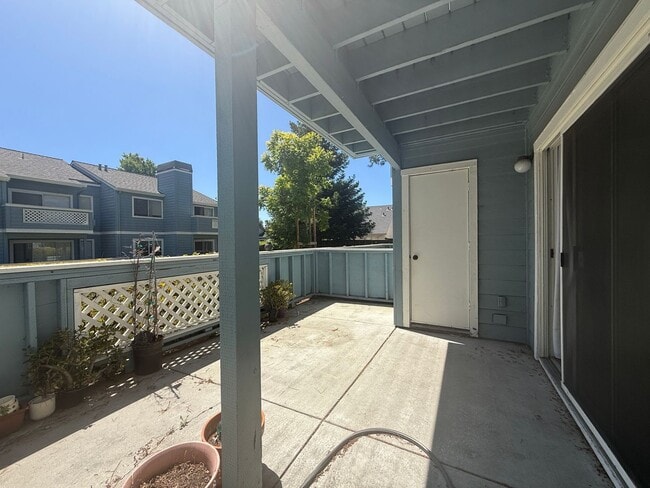 Photo - Sharp and Clean 1 Bedroom 1 Bath Condo in North San Jose